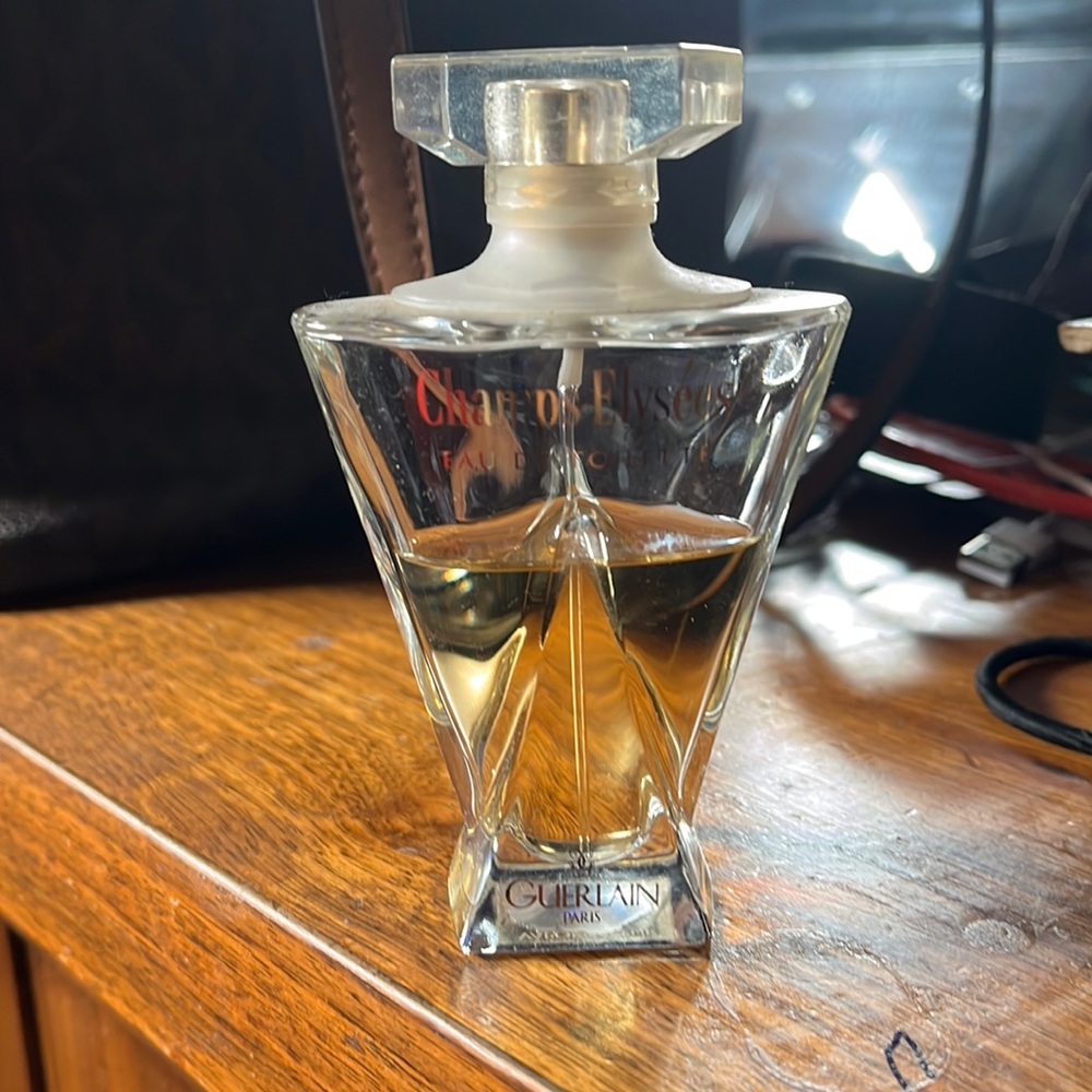 CHAMPS ELYSÉES PERFUME